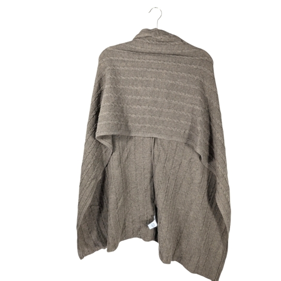 Soft Surroundings Lambswool Cashmere Cable Knit Button Wrap Shawl Poncho S/M - Picture 7 of 13
